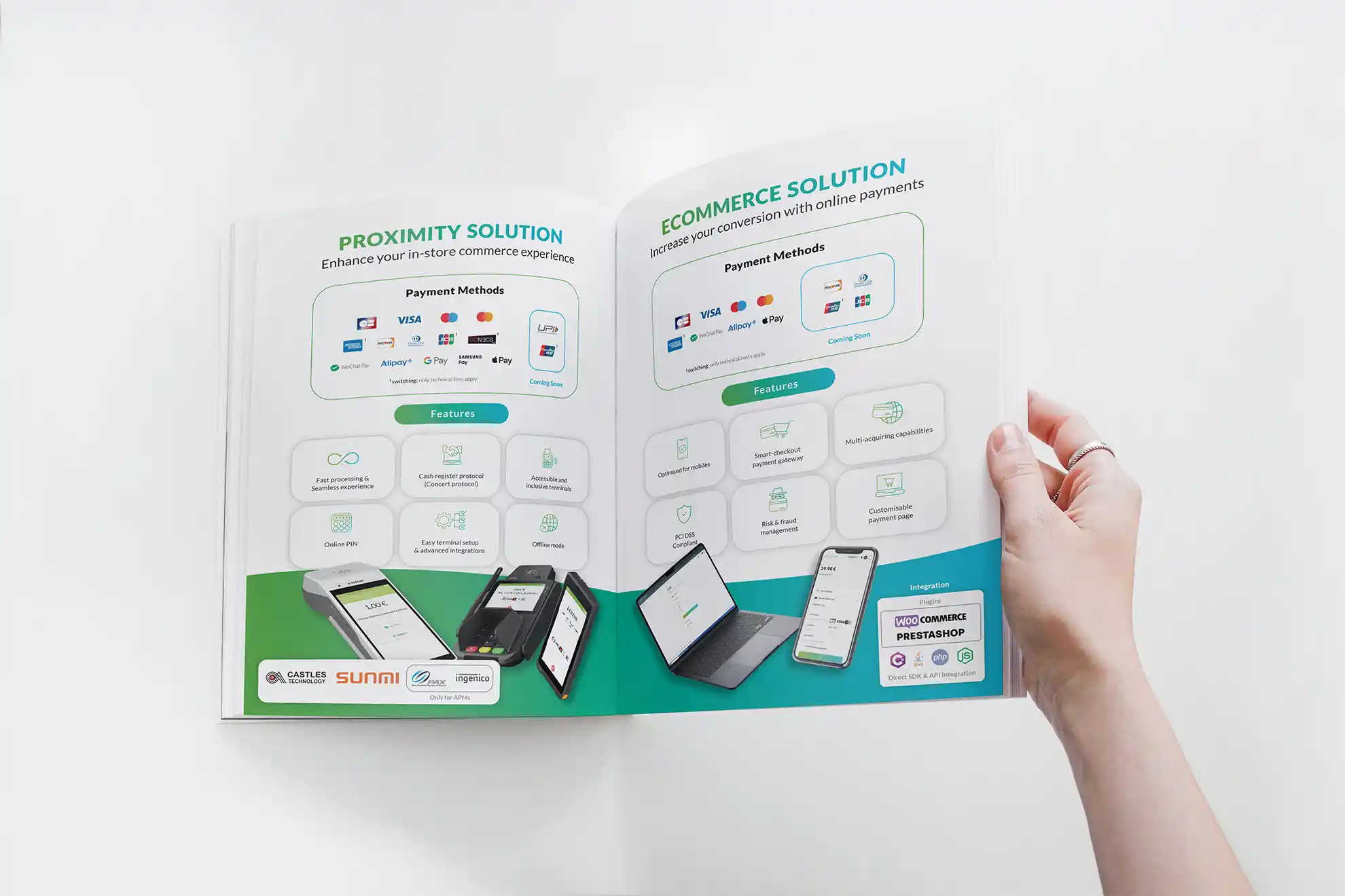 Open PayXpert brochure spread comparing the proximity and ecommerce payment solutions